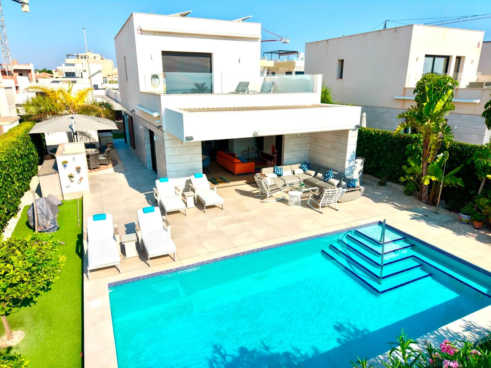 Detached Villa In Los Montesinos - Image 6