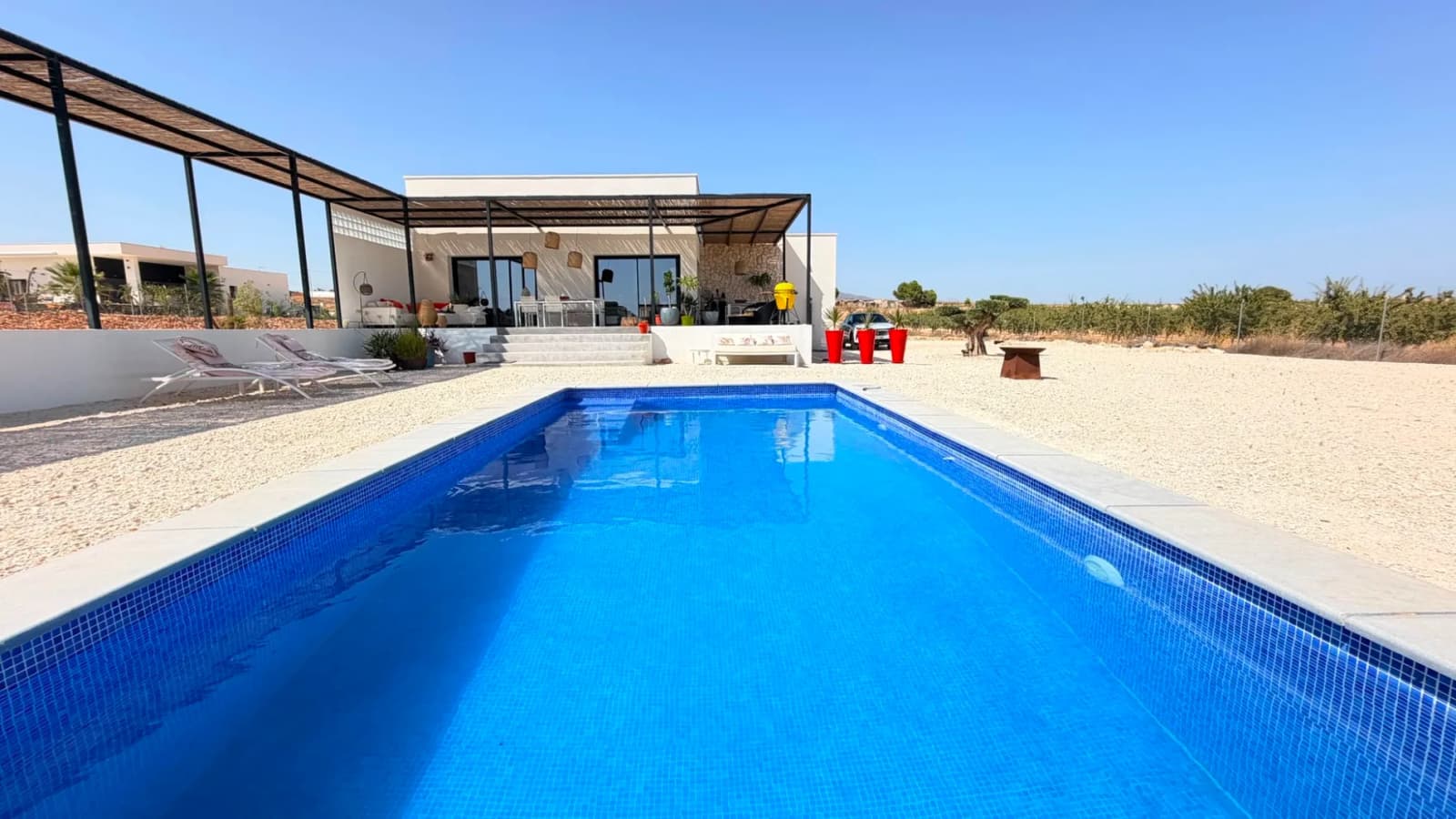 Detached Villa In Pinoso - Image 8