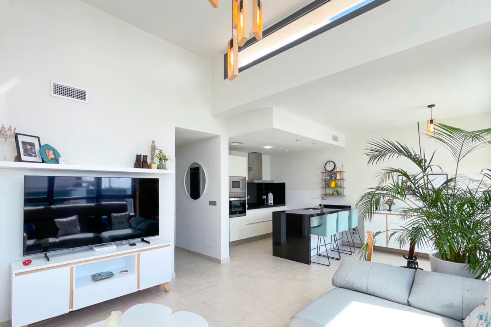 Villa de 2 dormitorios en venta en Ciudad Quesada - Rojales, Alicante - Image 4