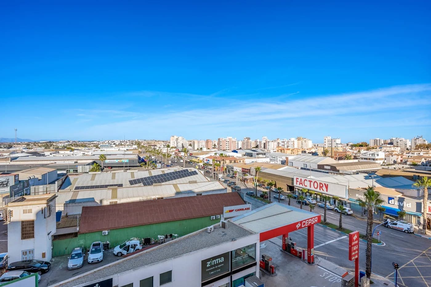 Apartment de 2 dormitorios en venta en Torrevieja, Alicante - Image 8