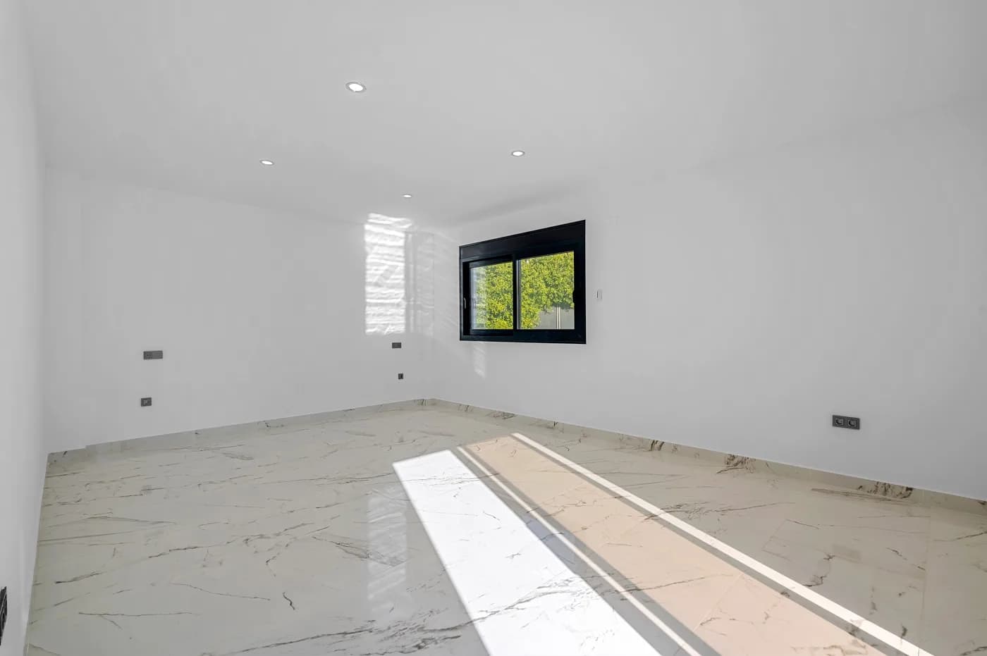 Villa с 4 спальнями на продажу в Campoamor, Alicante - Image 6