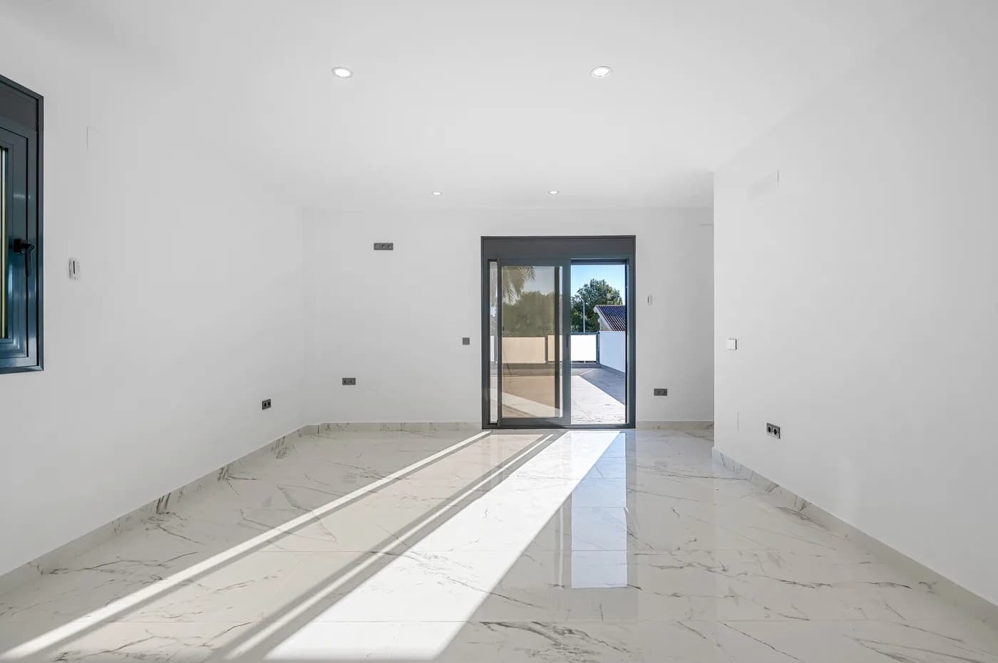 Villa с 4 спальнями на продажу в Campoamor, Alicante - Image 8