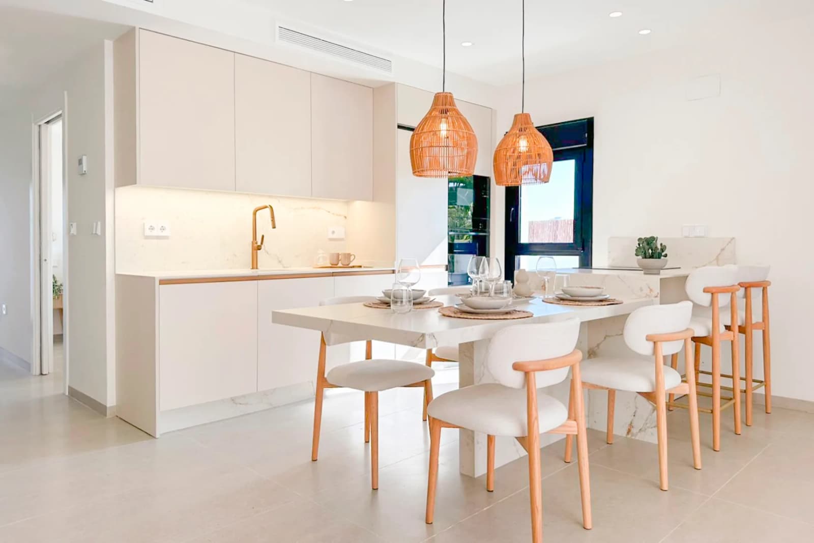 Town House In Santiago De La Ribera - Image 3