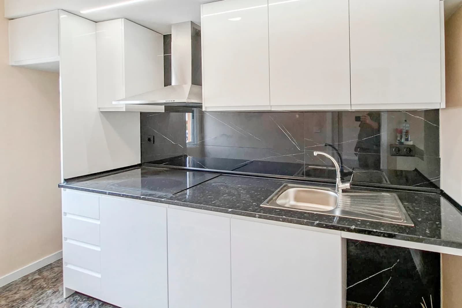 Bungalow de 2 dormitorios en venta en Orihuela costa, Alicante - Image 8