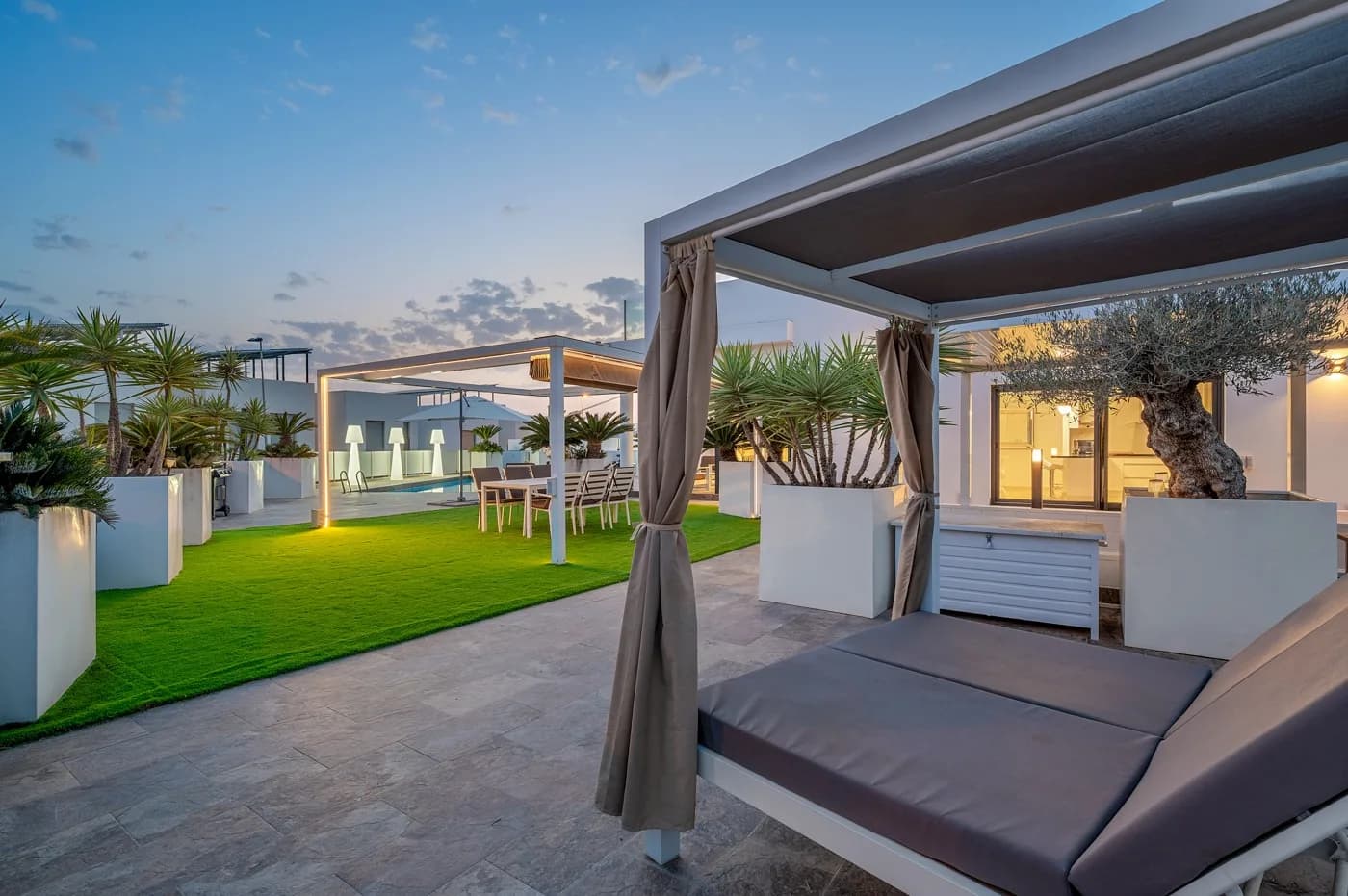 Villa de 3 dormitorios en venta en Orihuela costa, Alicante - Image 6
