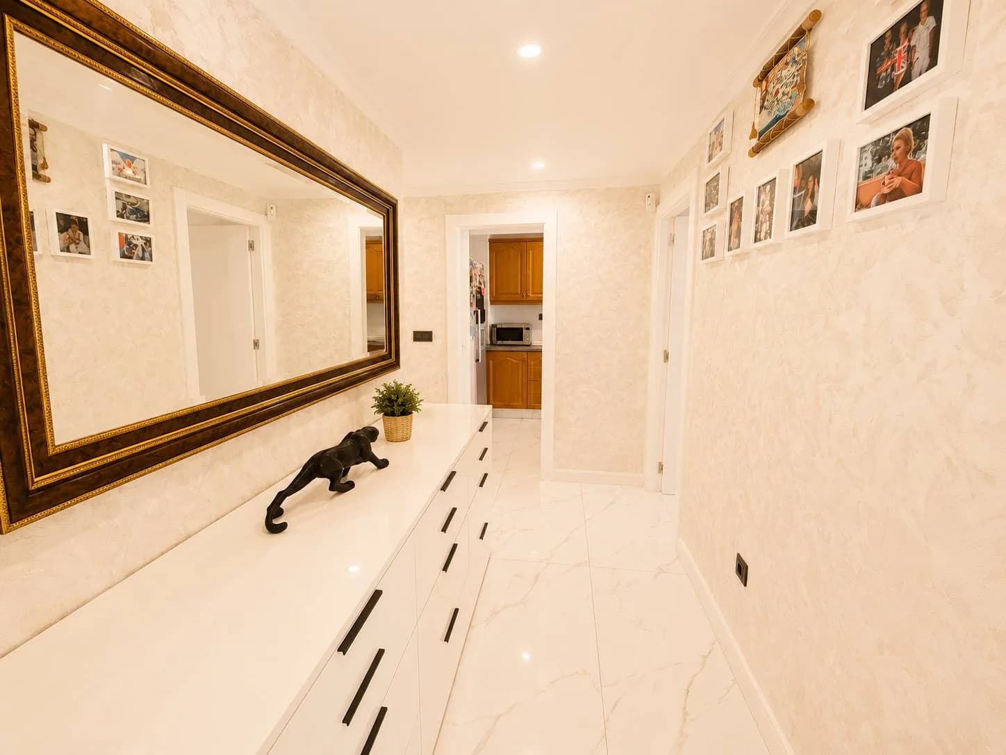 Apartment z 4 sypialniami na sprzedaż w Torrevieja - Image 7