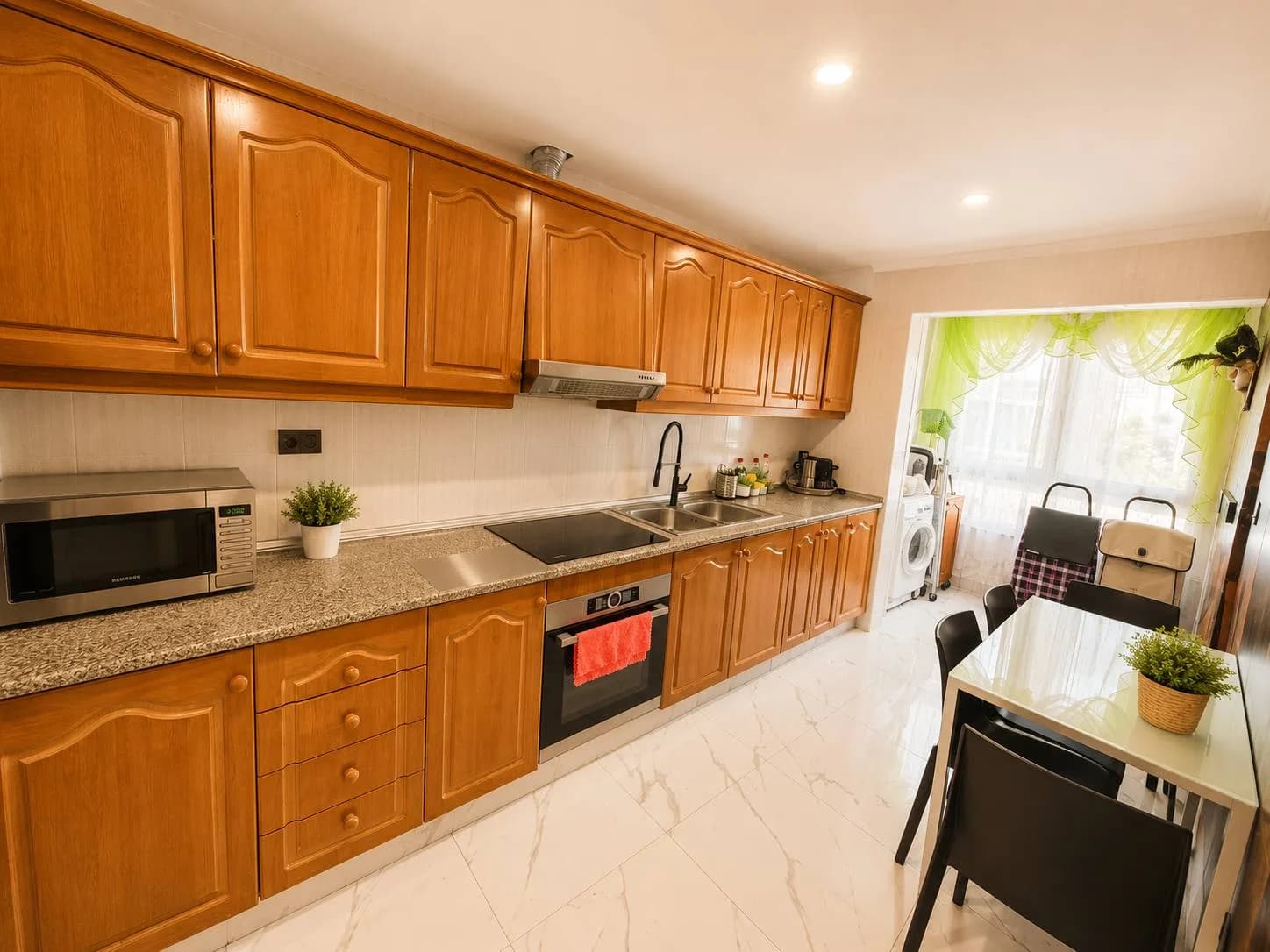 Apartment z 4 sypialniami na sprzedaż w Torrevieja - Image 8