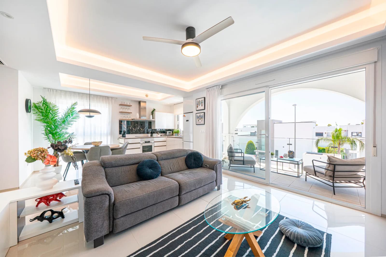 Villa z 2 sypialniami na sprzedaż w Ciudad Quesada - Rojales, Alicante - Image 8