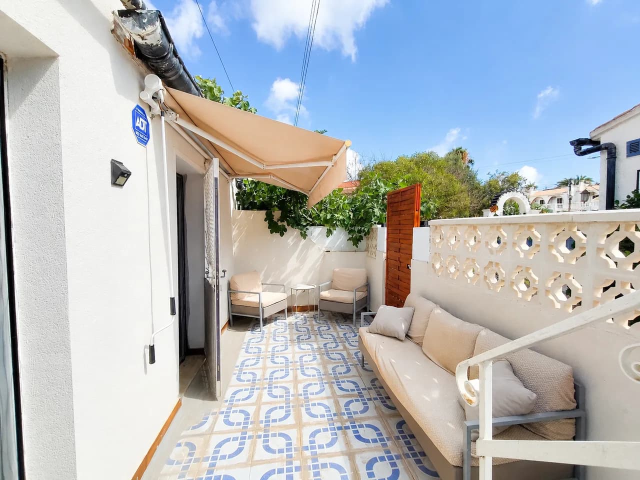 Townhouse de 1 dormitorios en venta en Torrevieja, Alicante
