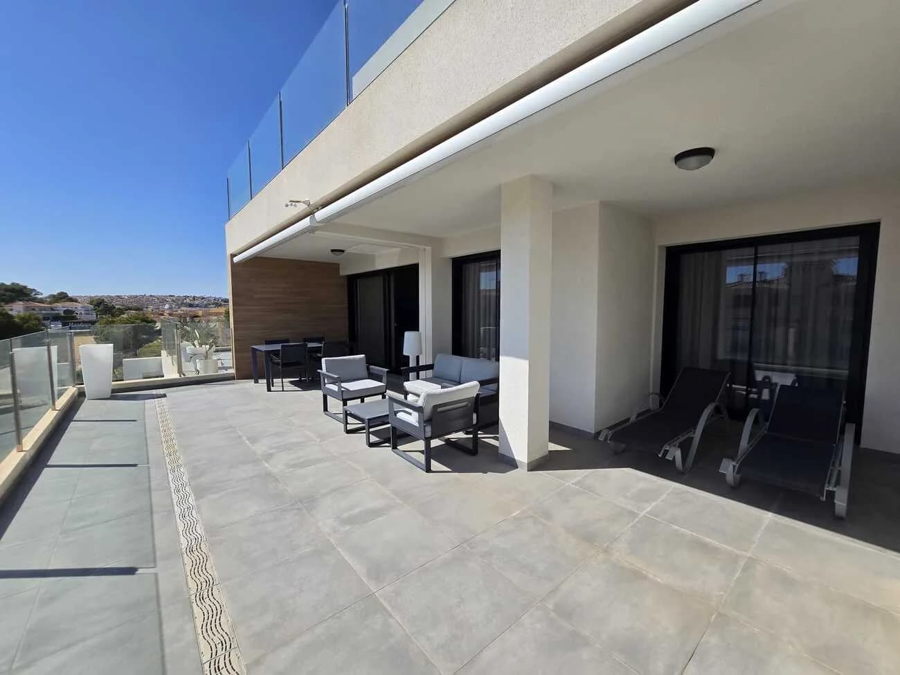 2 Bedroom Apartment for Sale in Orihuela Costa, Alicante - Image 3