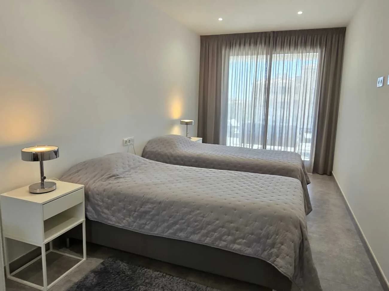 2 Bedroom Apartment for Sale in Orihuela Costa, Alicante - Image 9