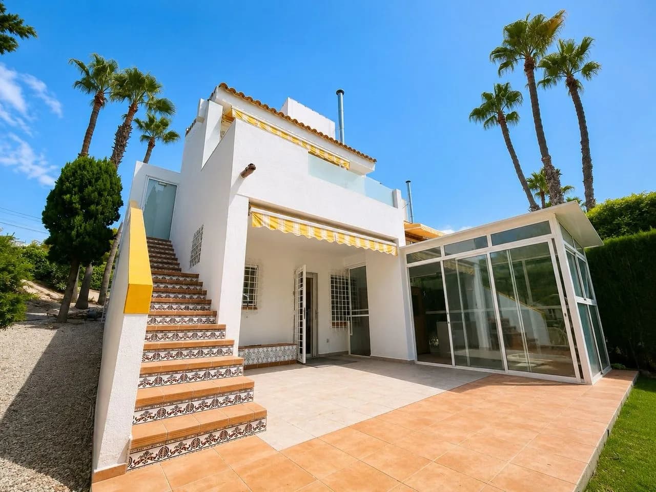 Villa met 3 slaapkamers te koop in Villamartin, Alicante