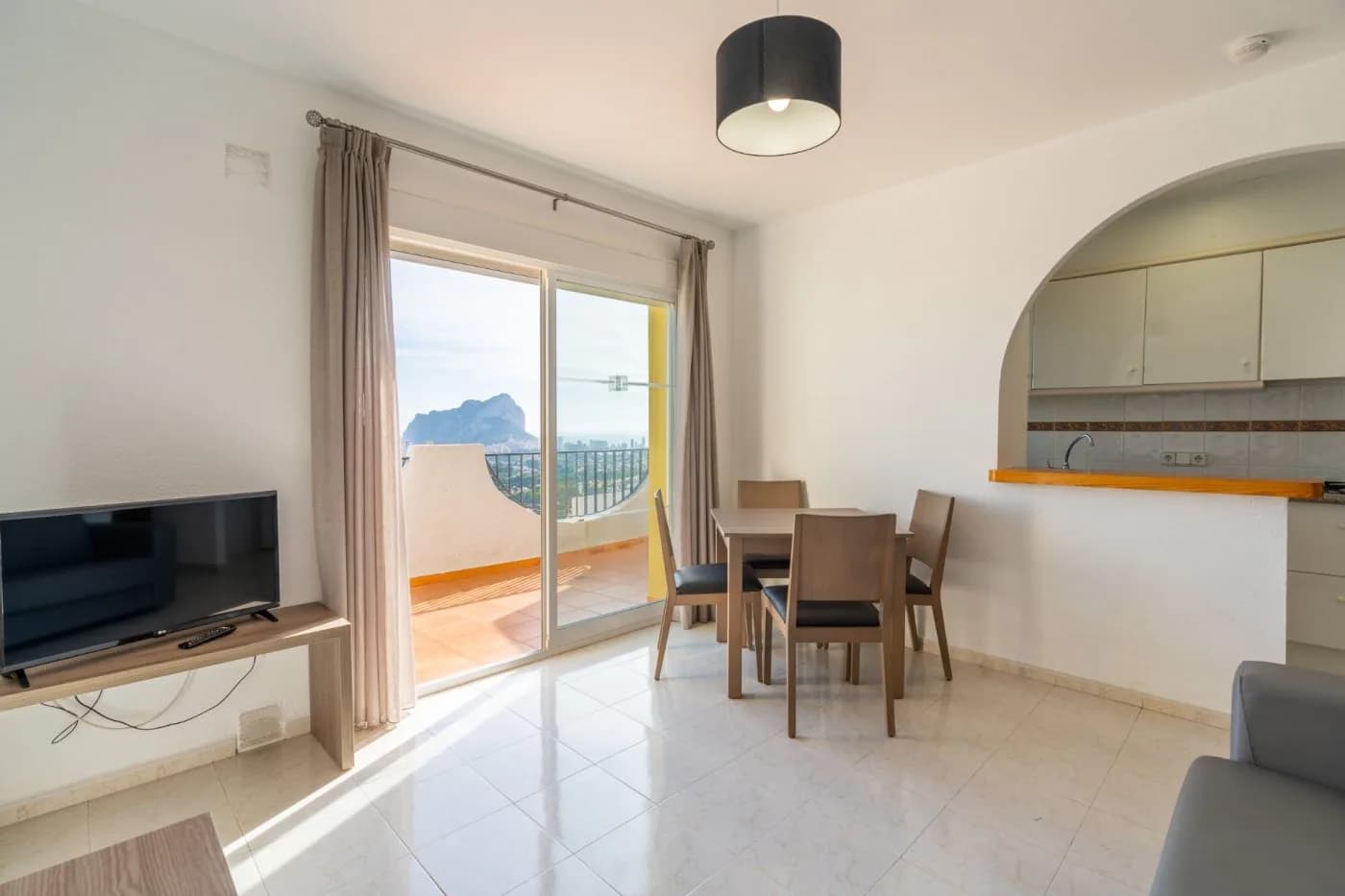 1 Bedroom Bungalow for Sale in Calpe, Alicante - Image 4