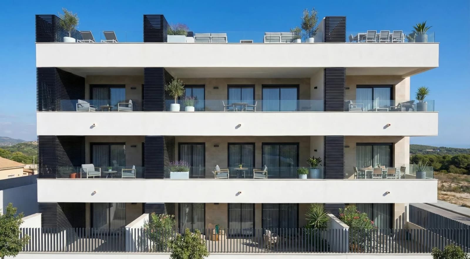 2 Bedroom Apartment for Sale in Benijofar, Alicante - Image 2