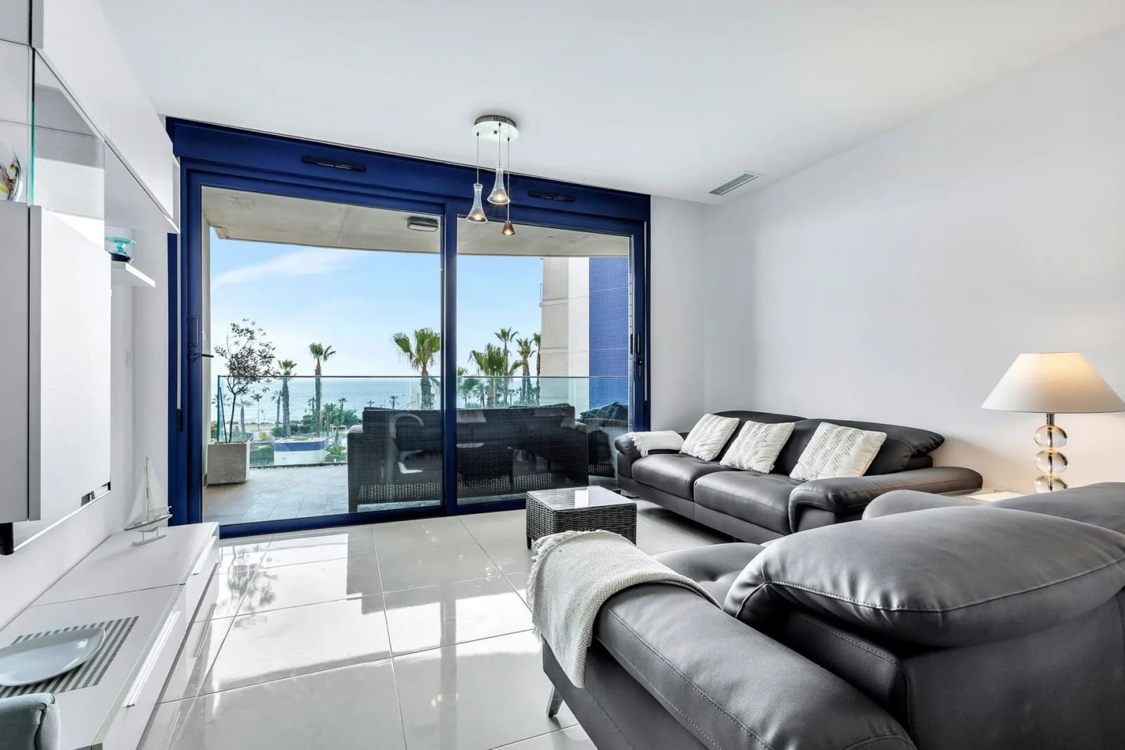 Apartment de 3 chambres à vendre à Punta Prima, Costa Blanca - Image 5