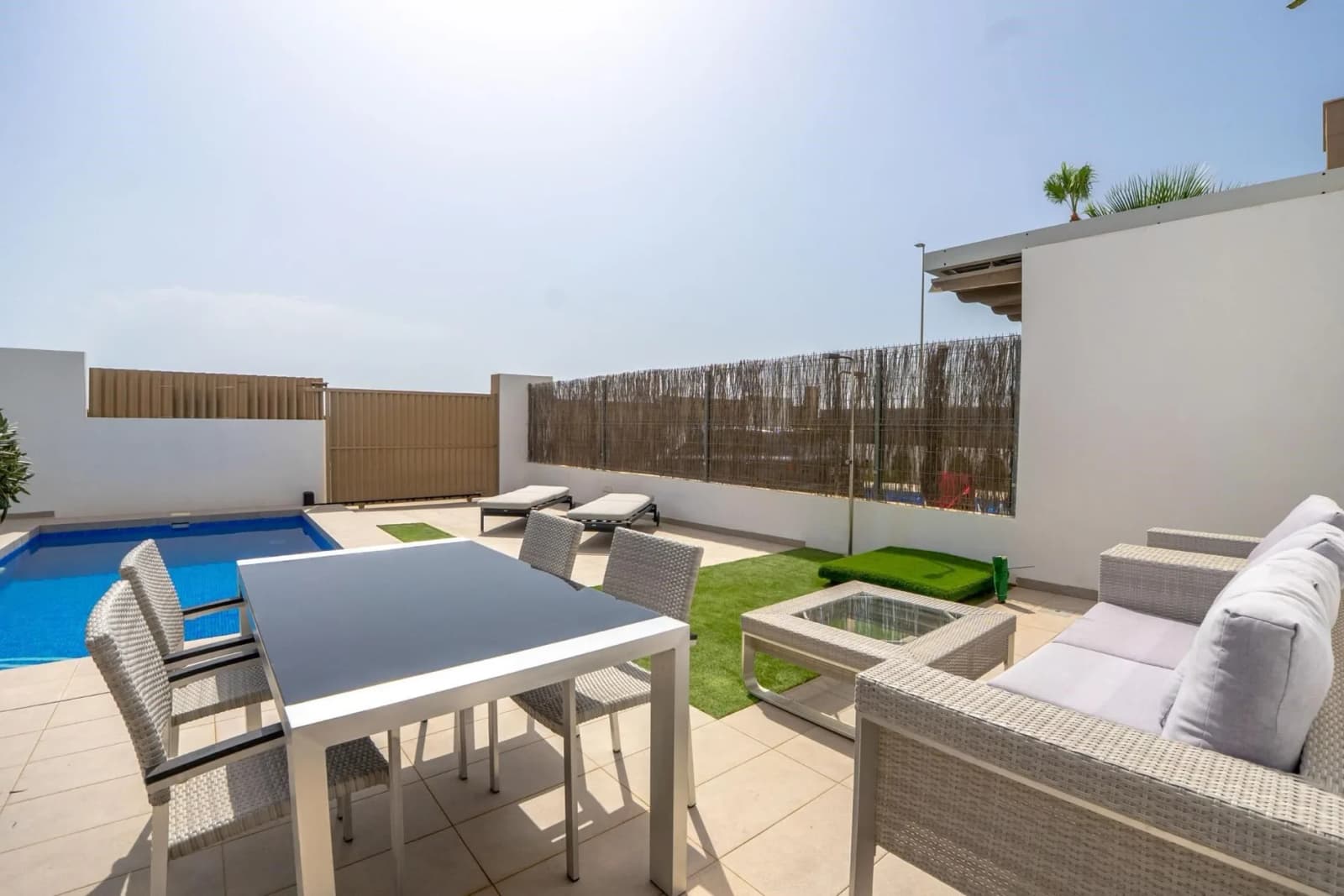 Villa In Guardamar Del Segura - Image 7