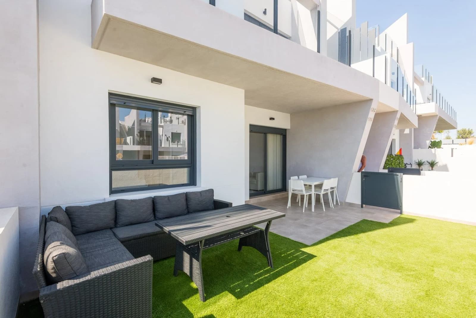 Apartment In San Miguel De Salinas - Image 6