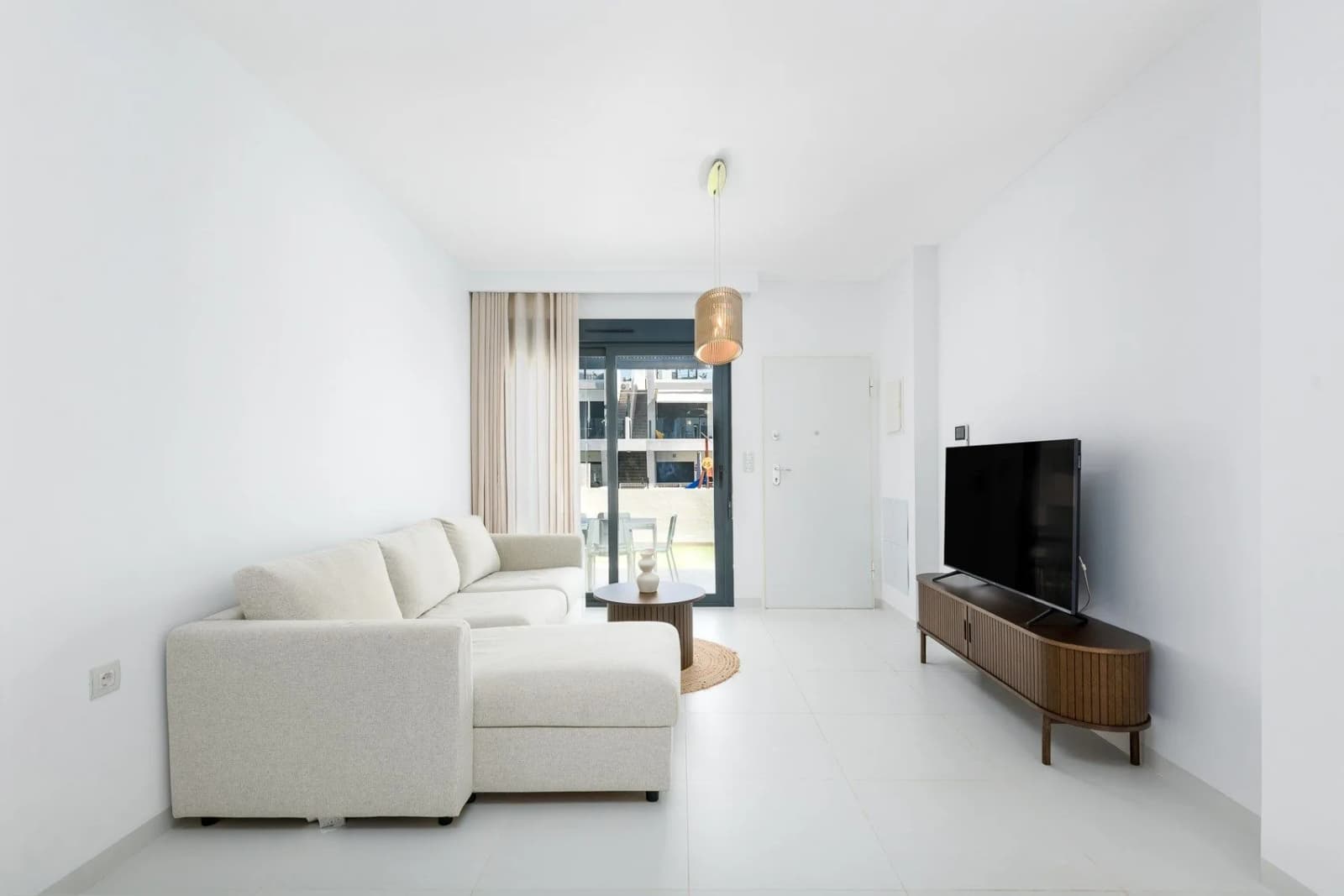 Apartment In San Miguel De Salinas - Image 8