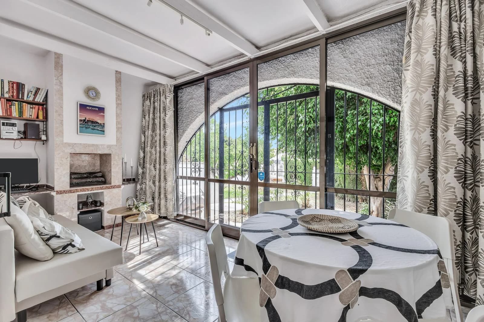 Town House In Playa Flamenca - Image 2