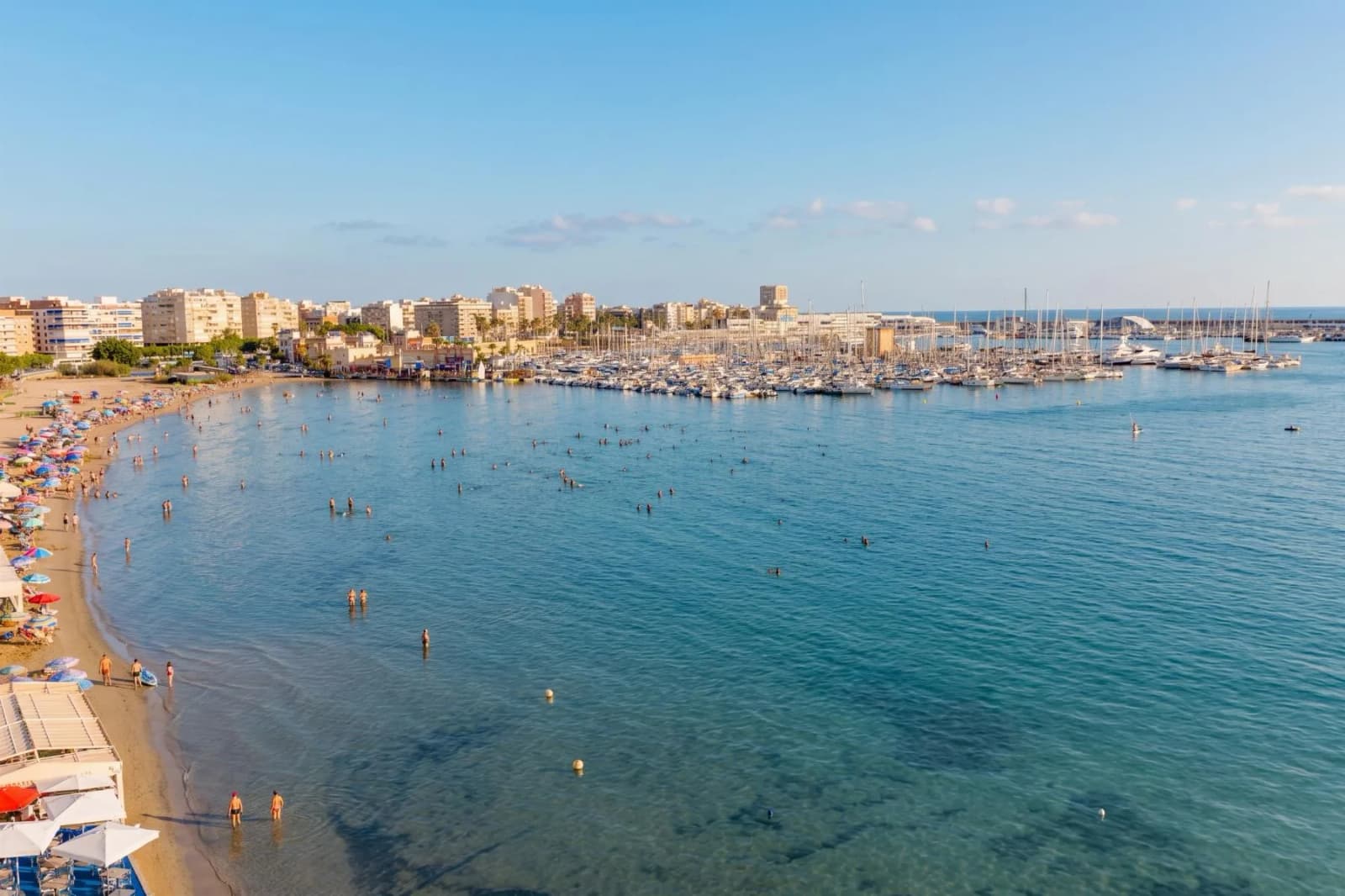 Apartamento In Torrevieja - Image 3
