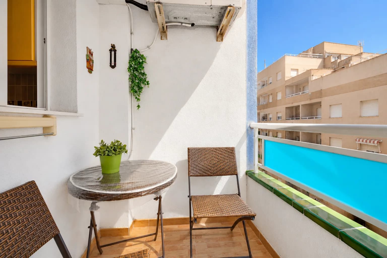 Apartamento In Torrevieja - Image 8