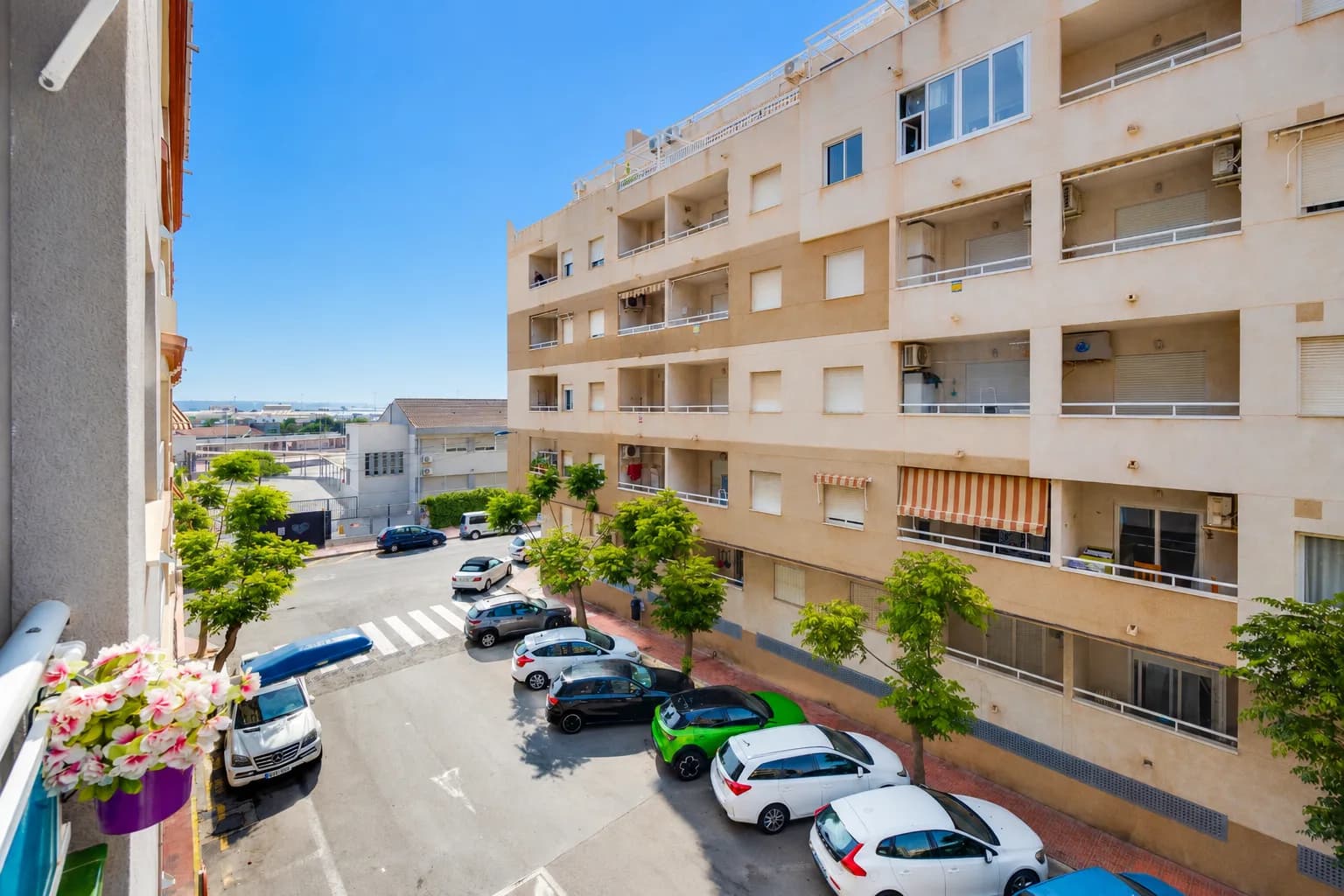 Apartamento In Torrevieja - Image 9