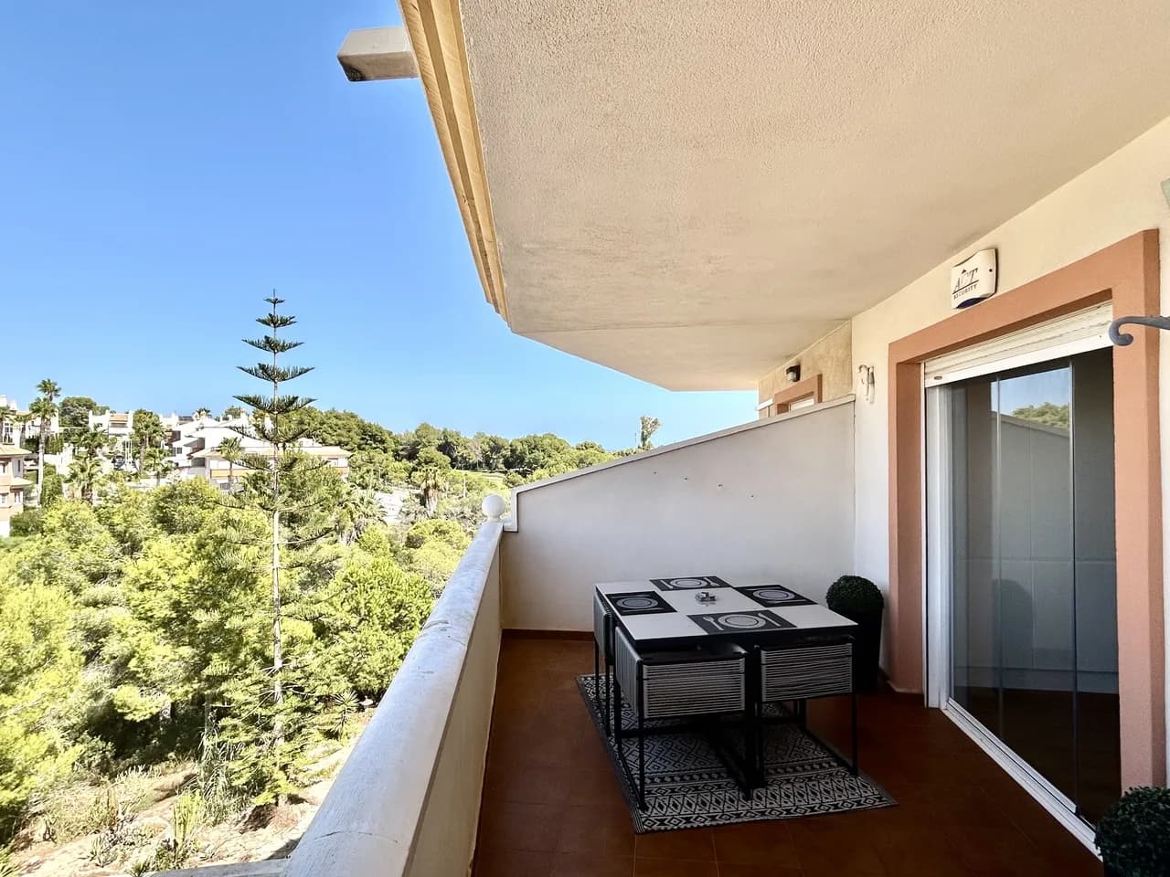 Apartment met 2 slaapkamers te koop in Villamartin, Alicante