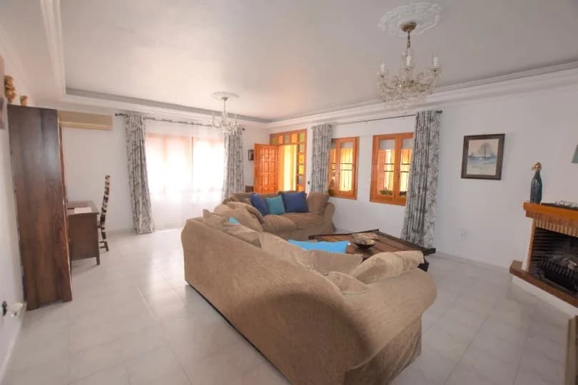 Detached Villa In Ciudad Quesada - Image 8