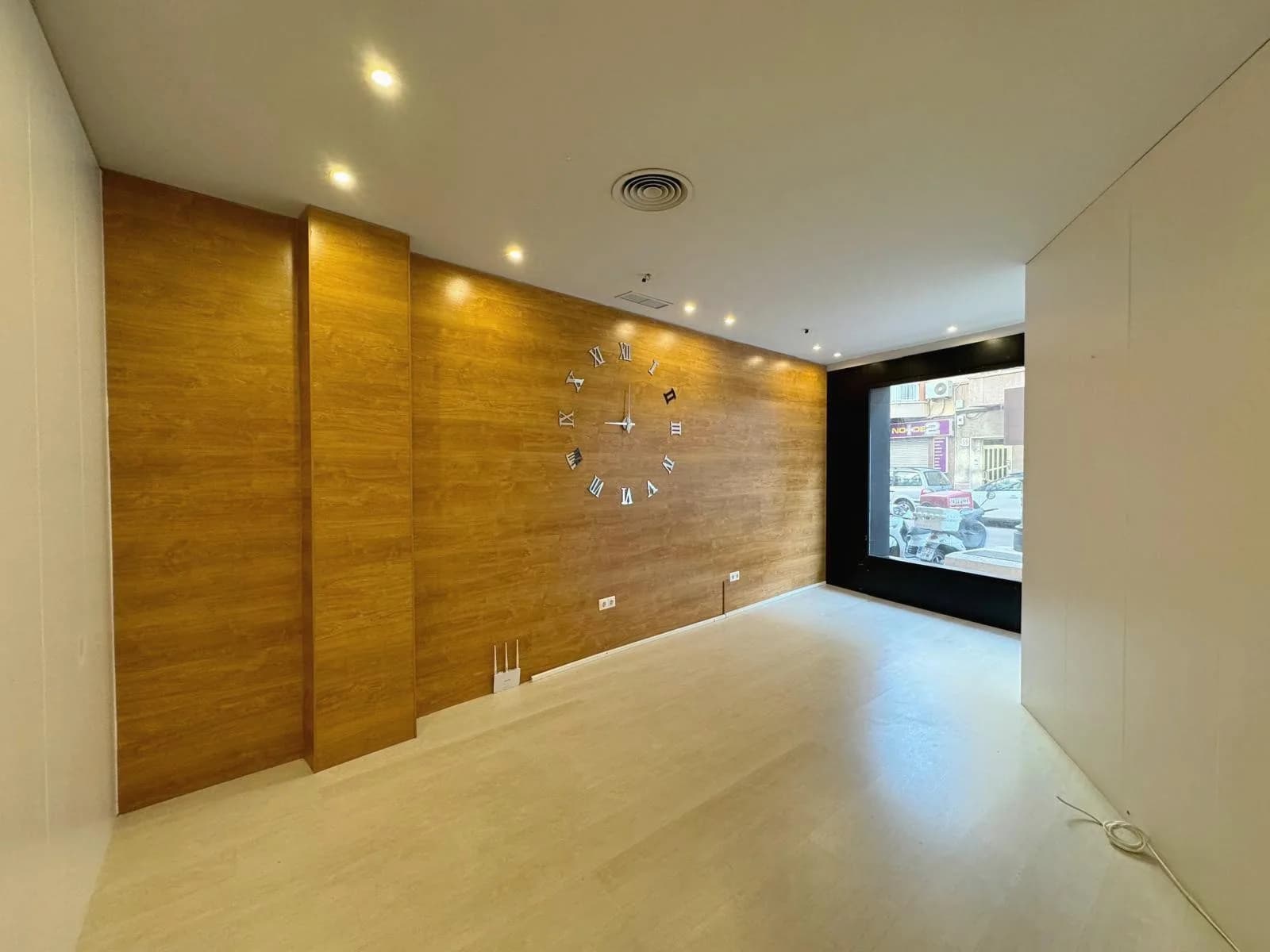 Commercial Space In Guardamar Del Segura - Image 8