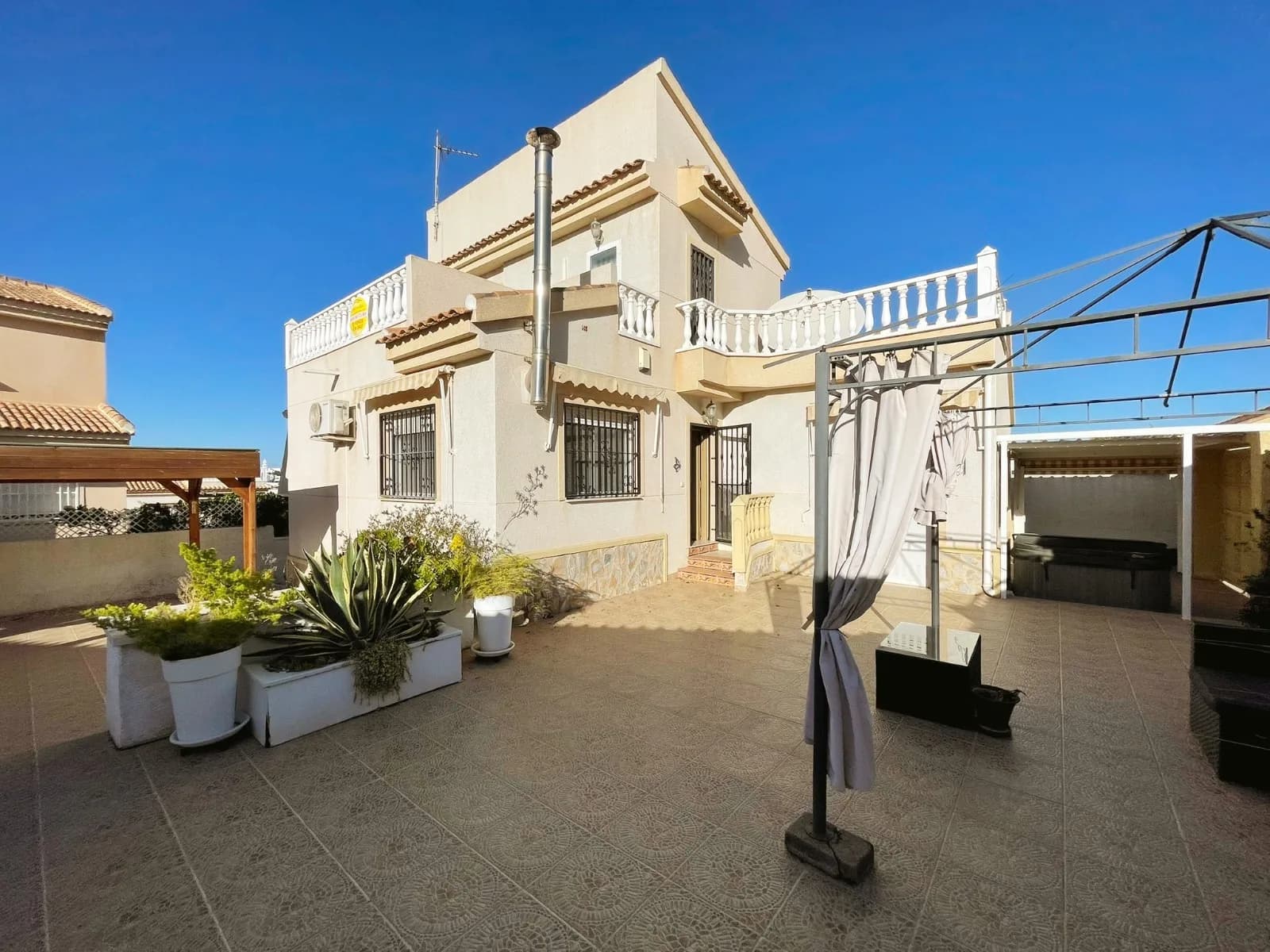 Detached Villa In Ciudad Quesada
