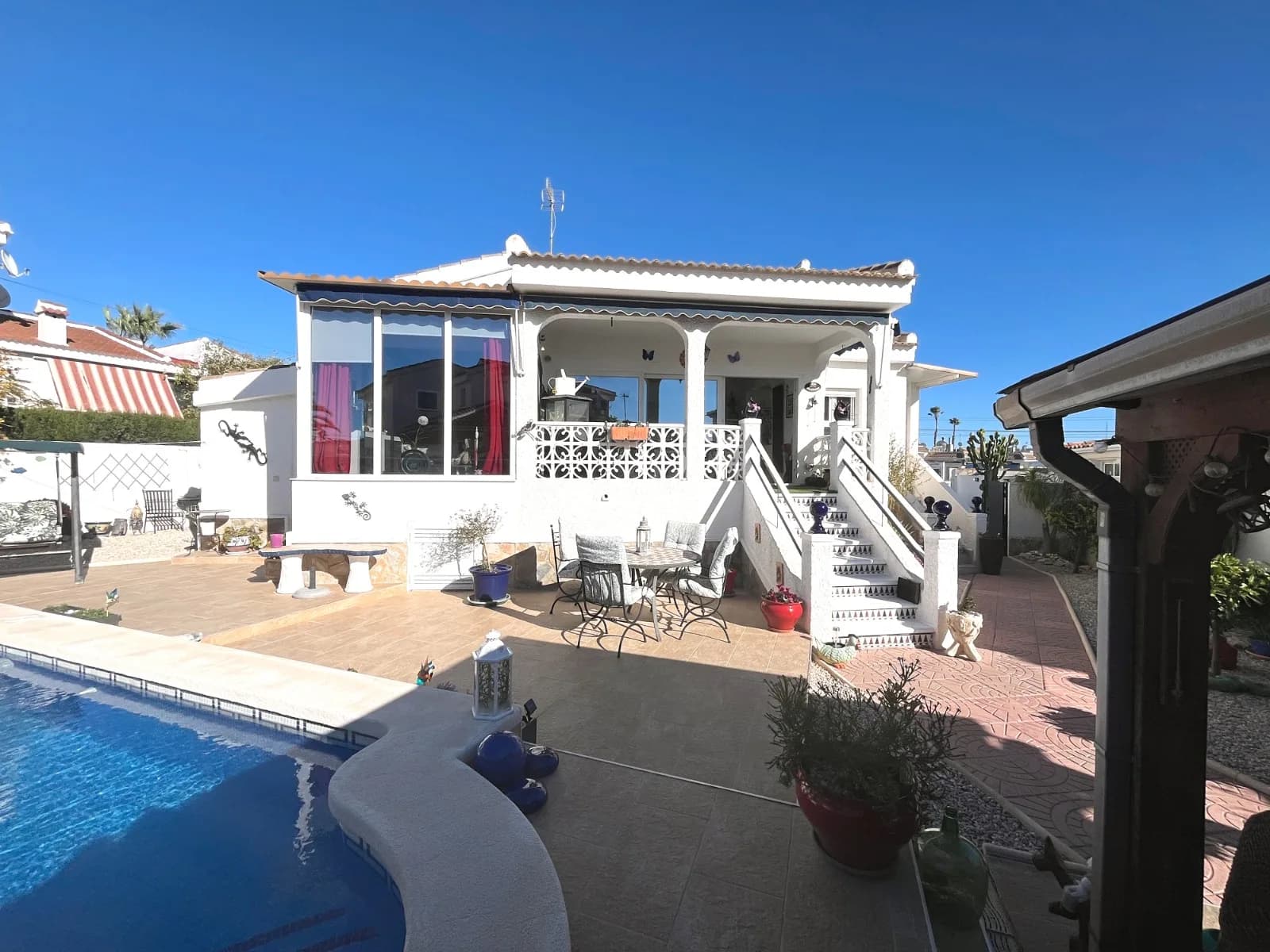 Villa de 3 dormitorios en venta en Ciudad Quesada, Alicante / Costa Blanca