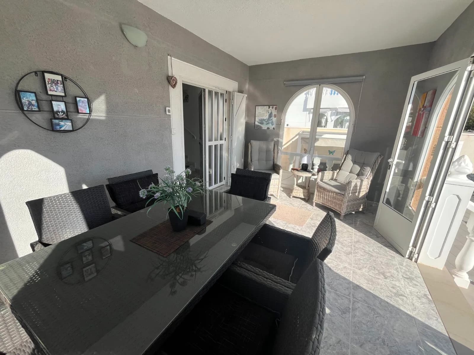 Villa de 3 dormitorios en venta en Benijófar, Alicante / Costa Blanca - Image 9