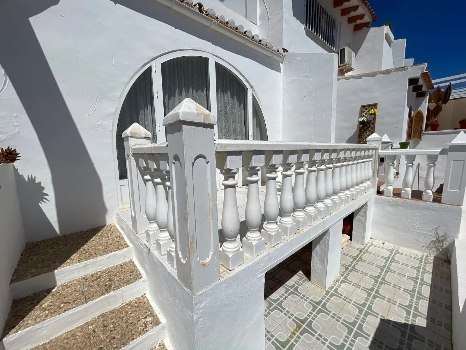 Townhouse de 2 chambres à vendre à Ciudad Quesada, Alicante / Costa Blanca - Image 3