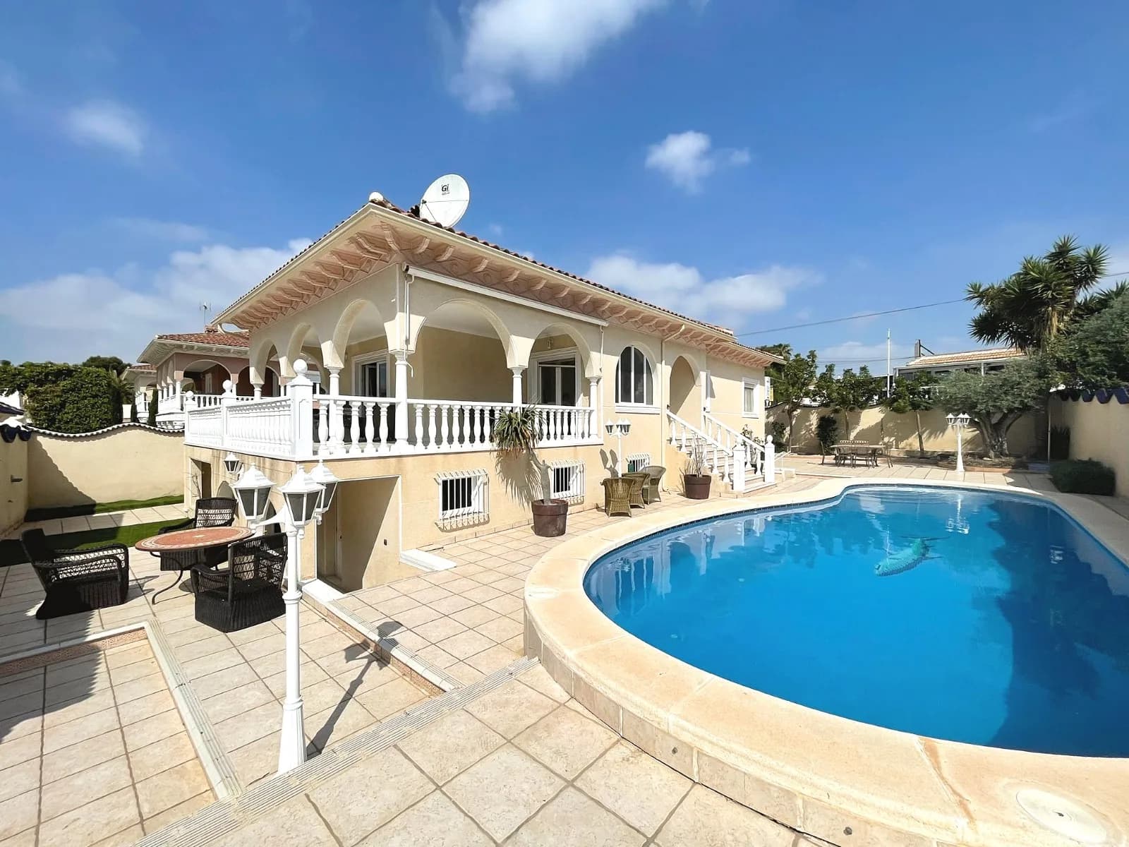 Detached Villa In Ciudad Quesada