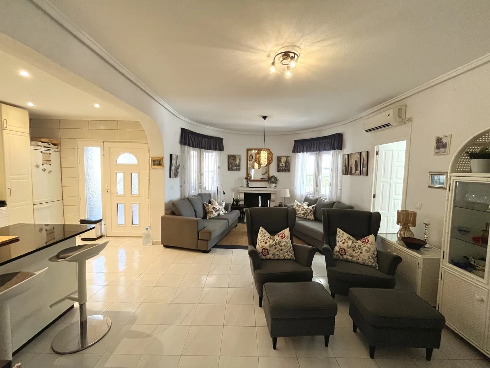 Detached Villa In Ciudad Quesada - Image 6