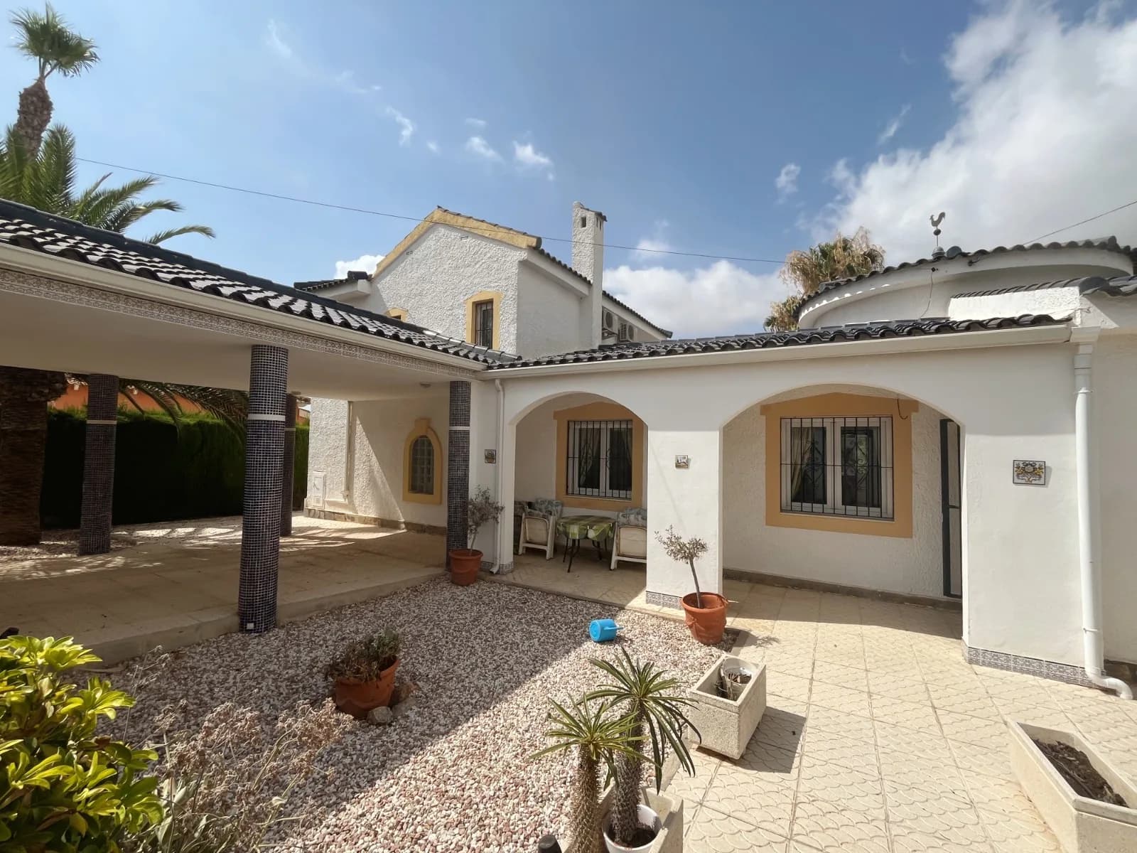 Detached Villa In Ciudad Quesada - Image 2