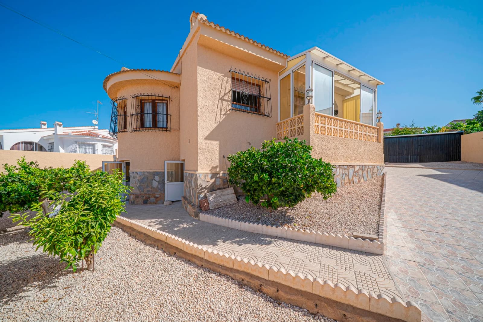 Villa z 5 sypialniami na sprzedaż w Ciudad Quesada - Rojales, Alicante - Image 4