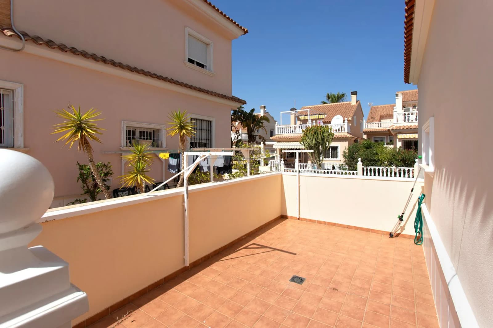 Villa de 4 chambres à vendre à Torrevieja, Costa Blanca - Image 9