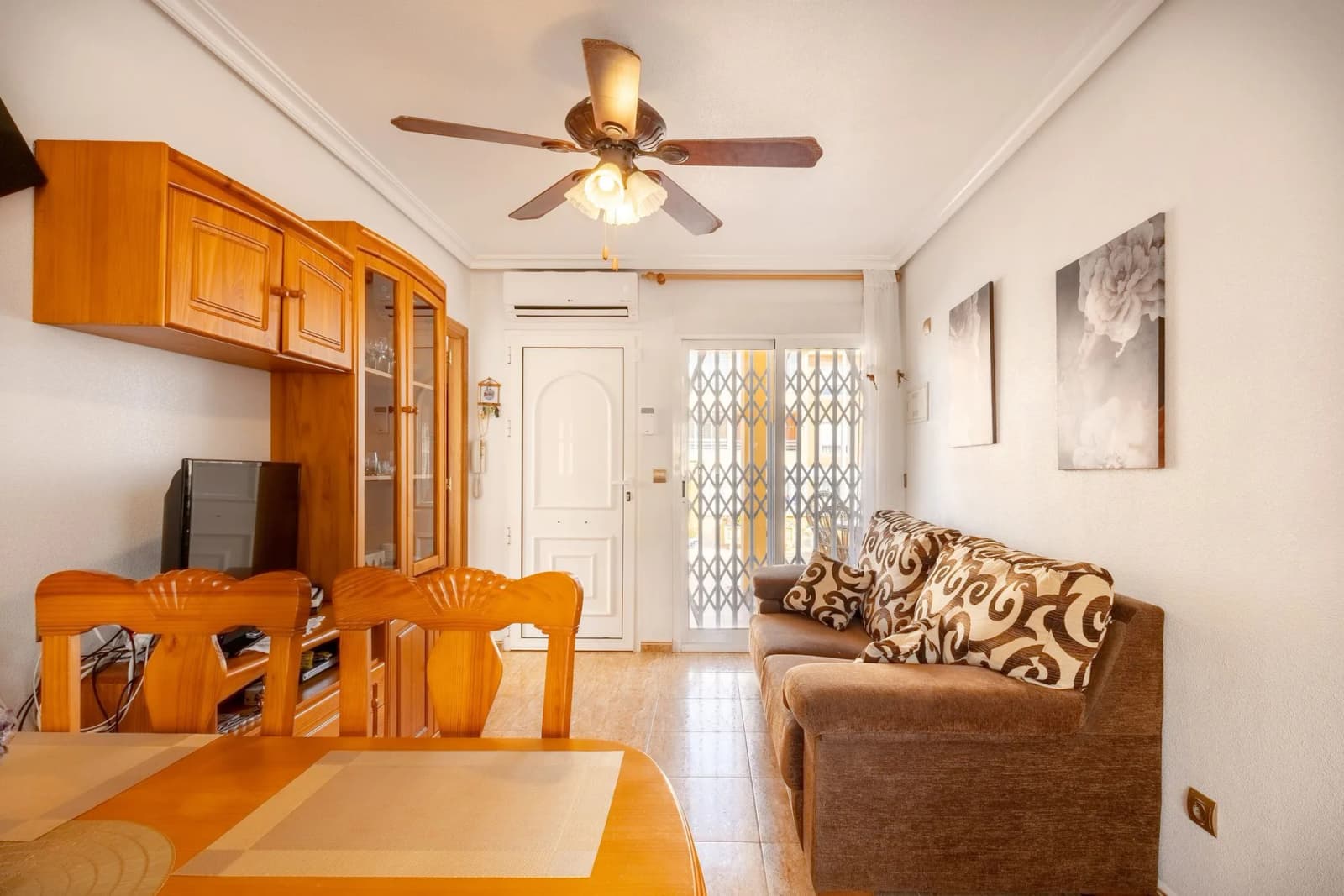 Apartment In La Mata - Image 5