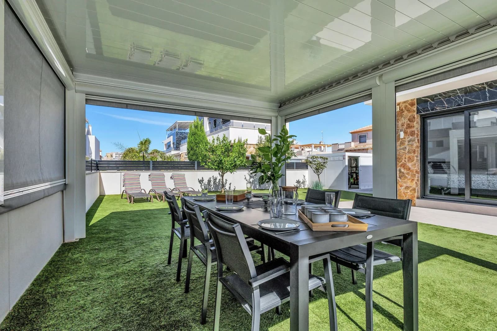 Villa In Torrevieja - Image 4