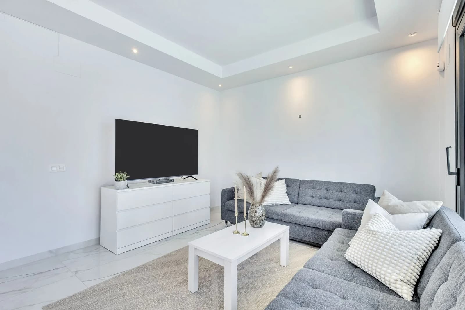 Villa de 3 chambres à vendre à Torrevieja, Costa Blanca - Image 9