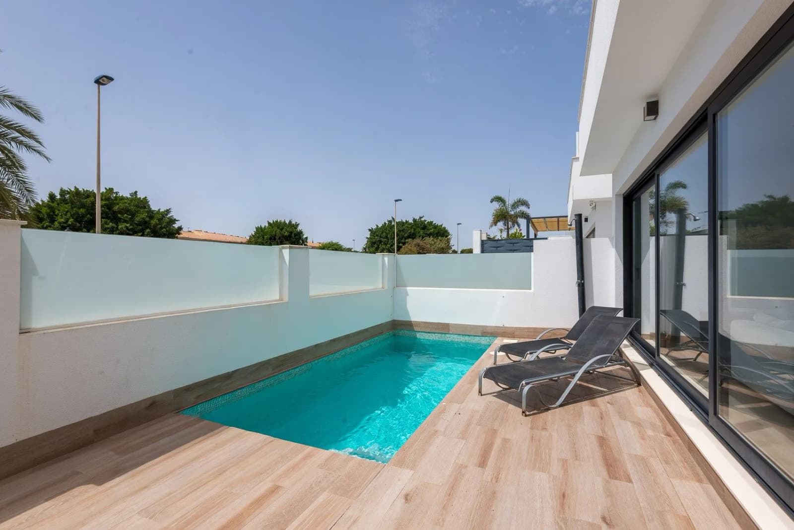 Villa In San Pedro Del Pinatar - Image 2