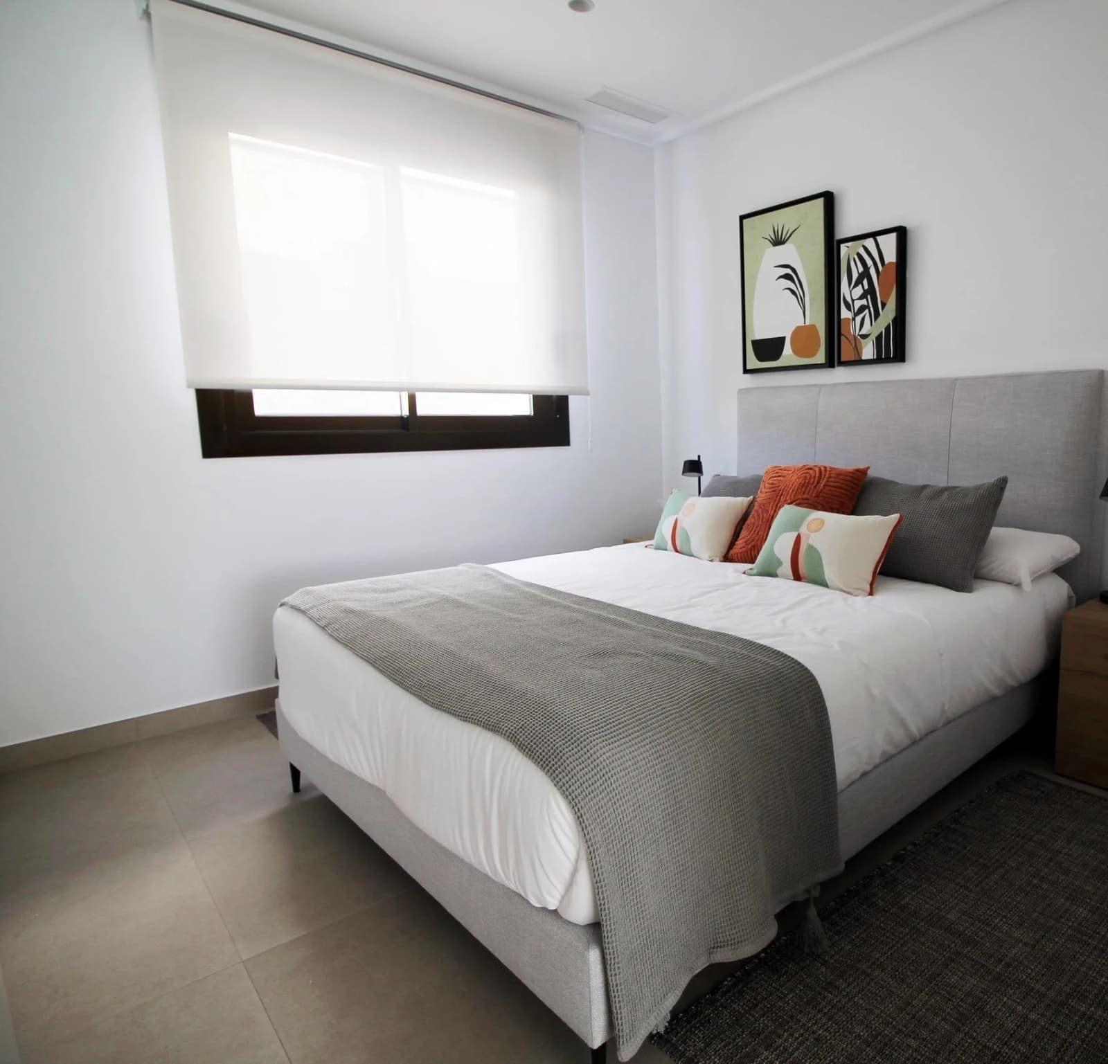 Villa de 4 dormitorios en venta en Pilar de La Horadada, Alicante - Image 8