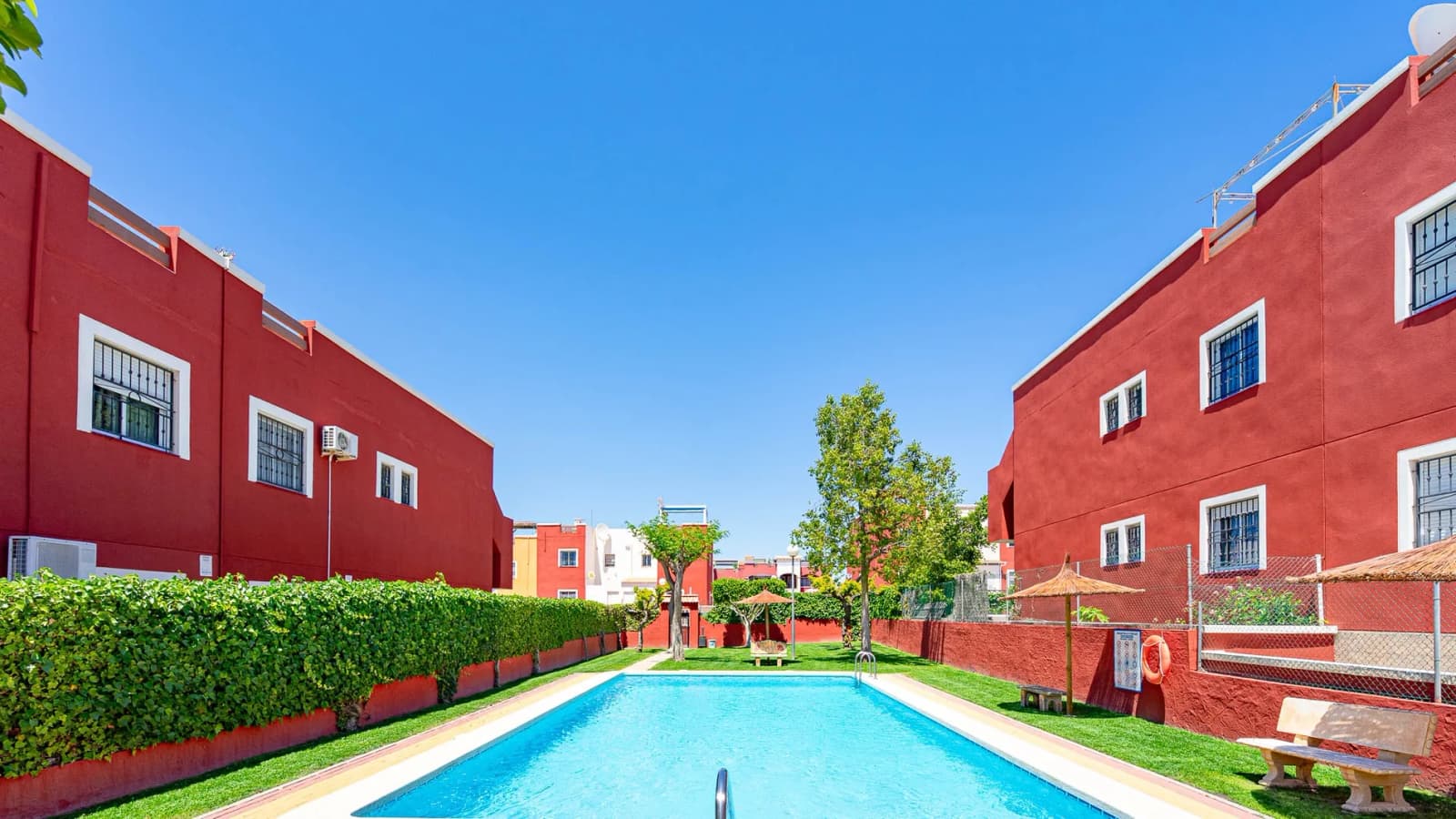 Apartament In Los Altos - Image 4