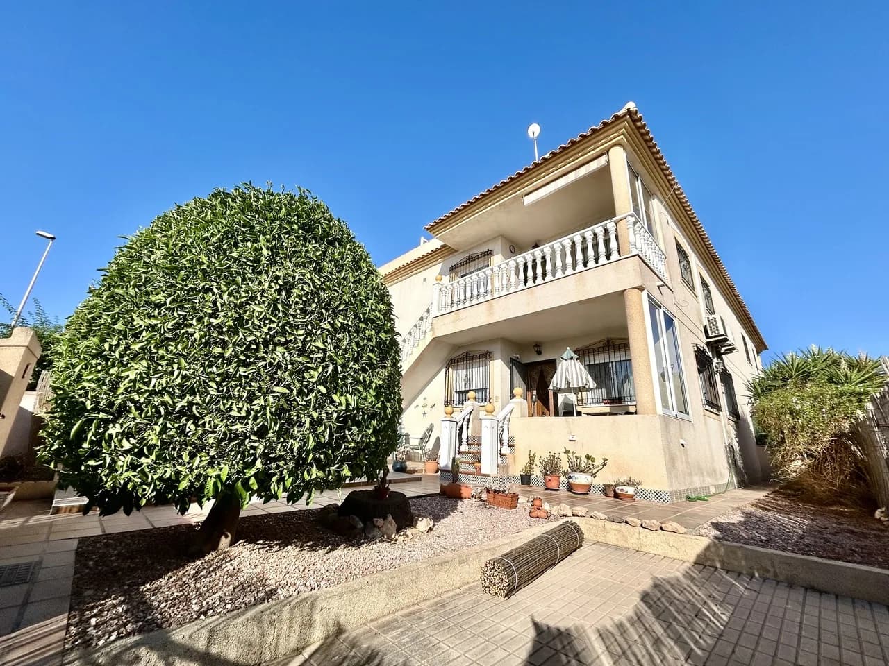 Apartment In Cabo Roig - Image 3