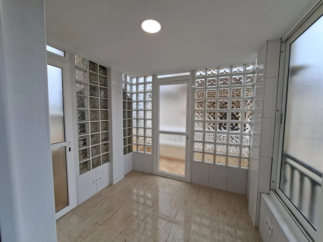 Bungalow Reformado Con Jardín Y Piscina En La Zenia - Image 7