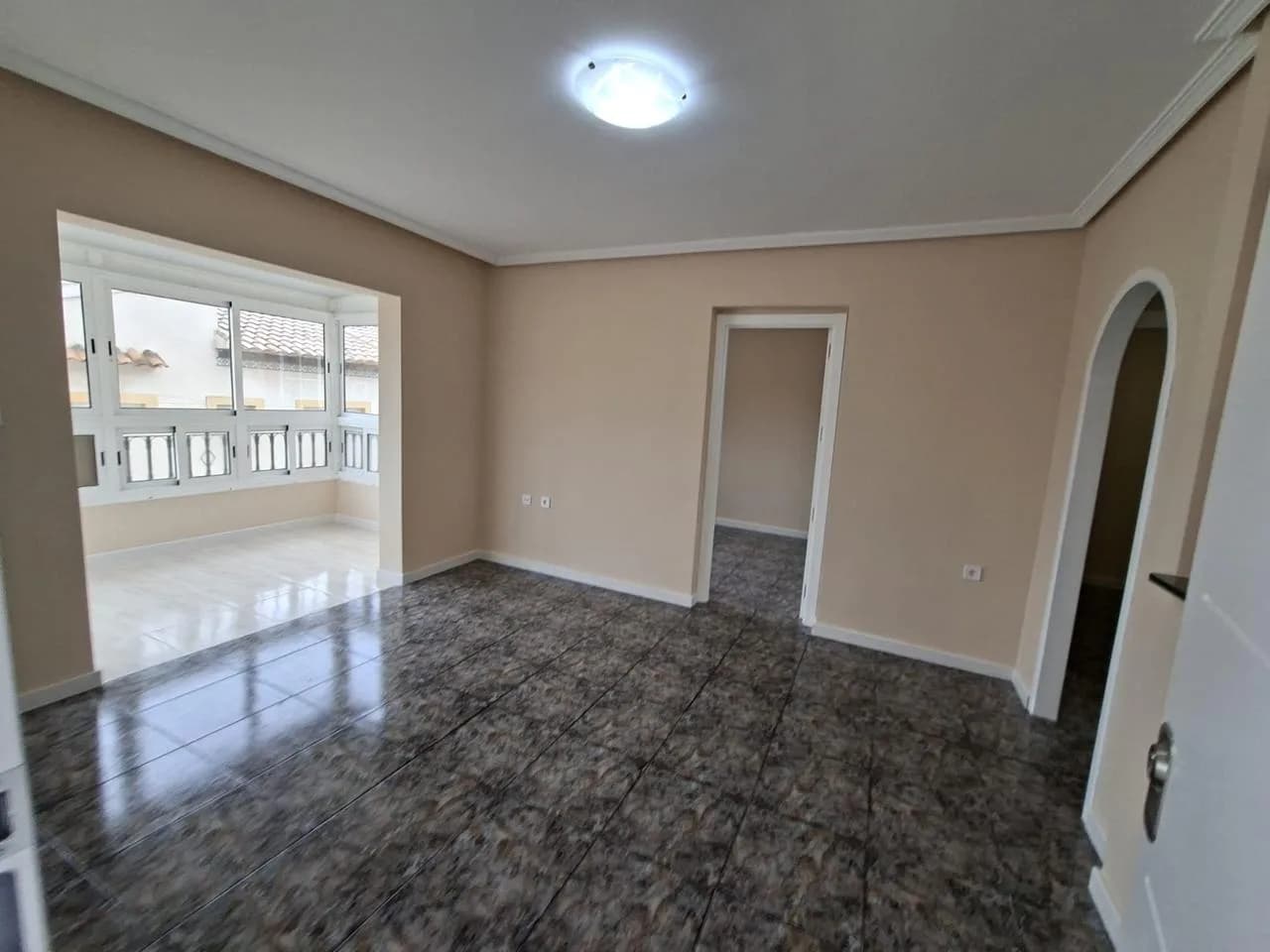 Bungalow Reformado Con Jardín Y Piscina En La Zenia - Image 9