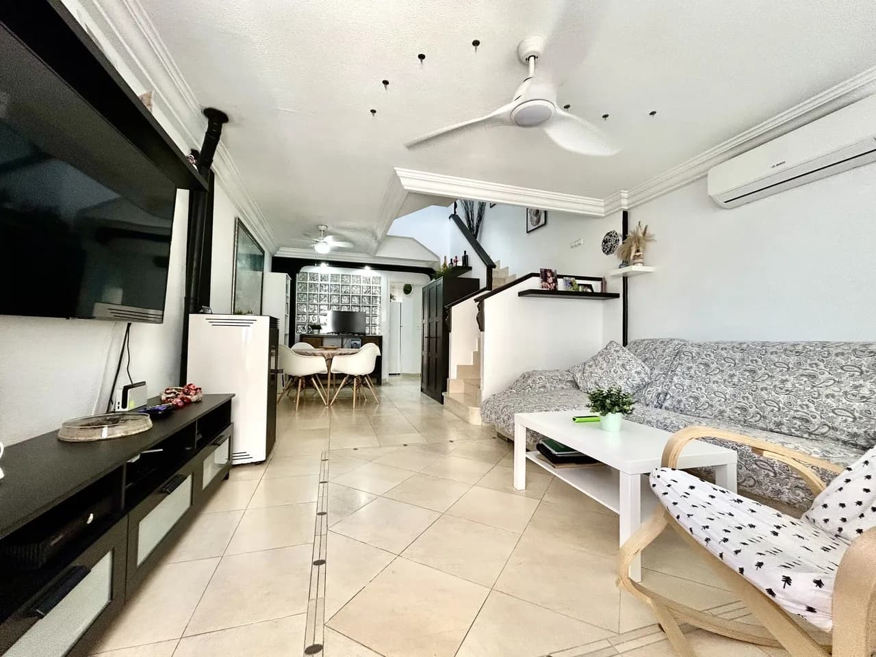 Townhouse In Formentera Del Segura - Image 4