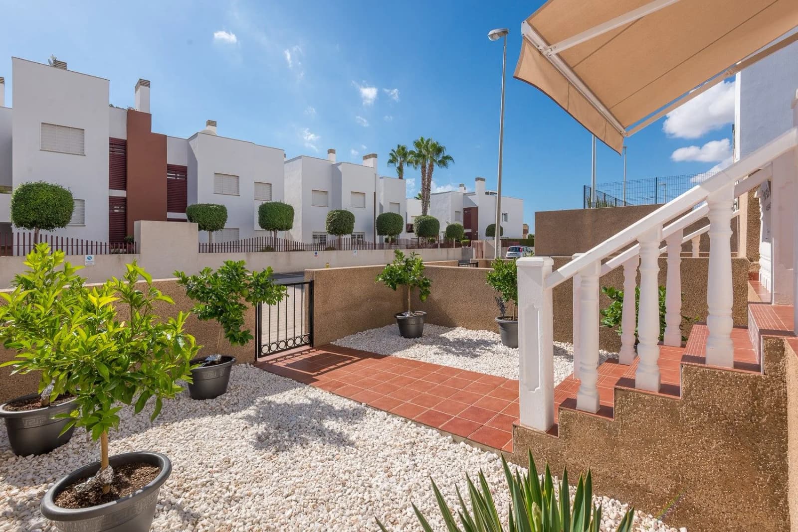 Apartment z 2 sypialniami na sprzedaż w Punta Prima, Costa Blanca - Image 3