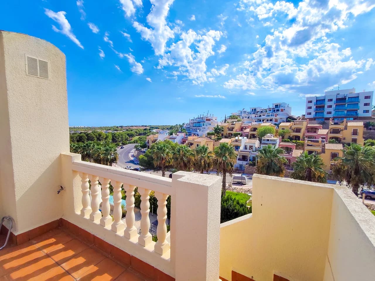 Villa In Villamartin - Image 3